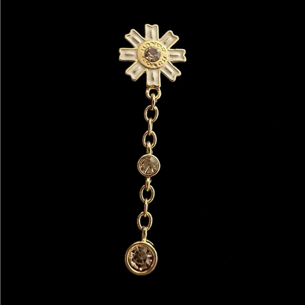 Coach Daisy Drop Earrings NWT‎ - Picture 3 of 6